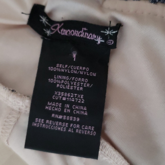 Dress - Picture 5 of 5